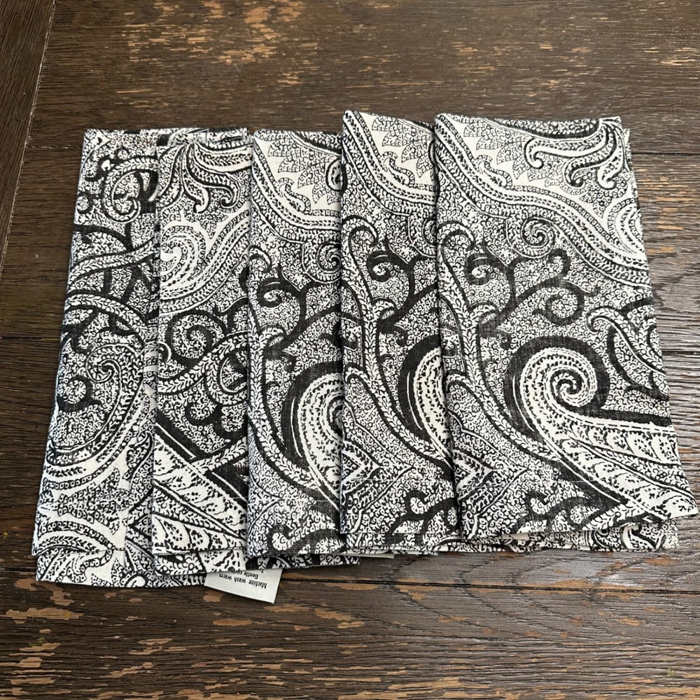 Pottery Barn Vintage 2006 Black Paisley Cotton Linen 20" Cloth Napkins 5 pc